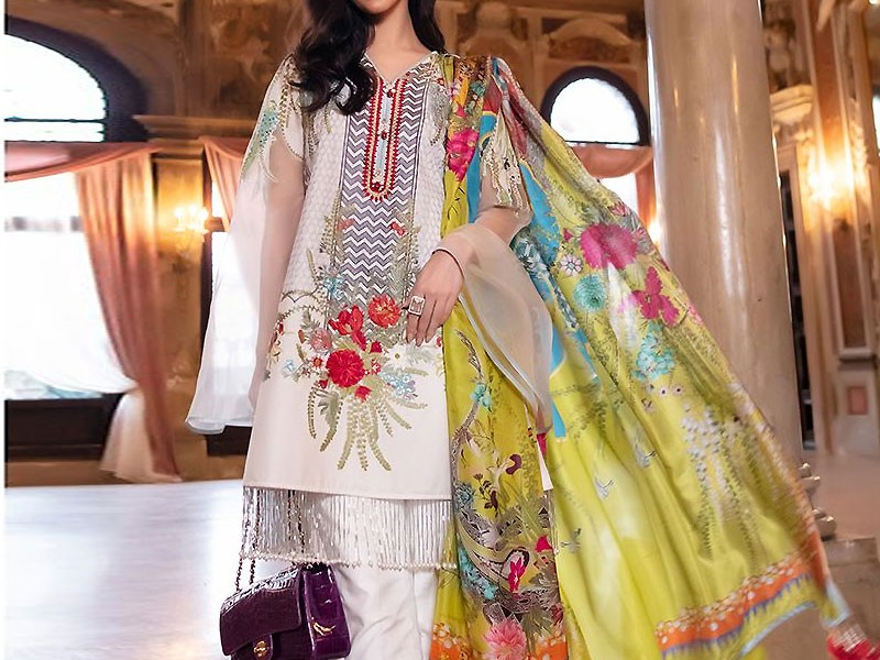 Sana Safinaz Luxury Lawn Collection 2020