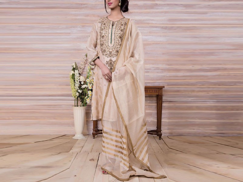 Ladies EID Collection, Eid Dresses Designs 2024 in Pakistan