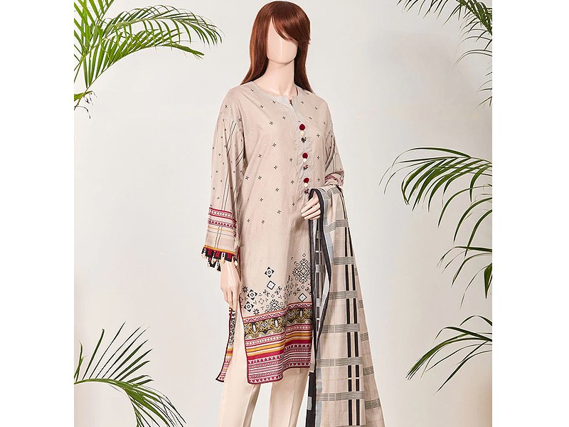 SAYA Spring Summer Lawn Dresses Collection 2022