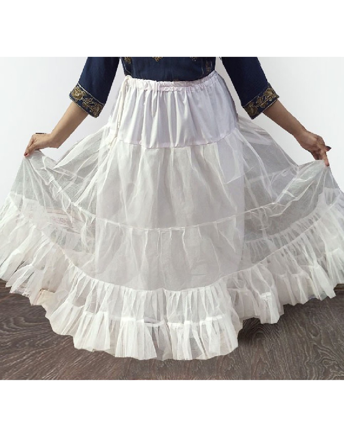 DIY Hack: How To Make A CANCAN SKIRT Within 5 minutes - YouTube