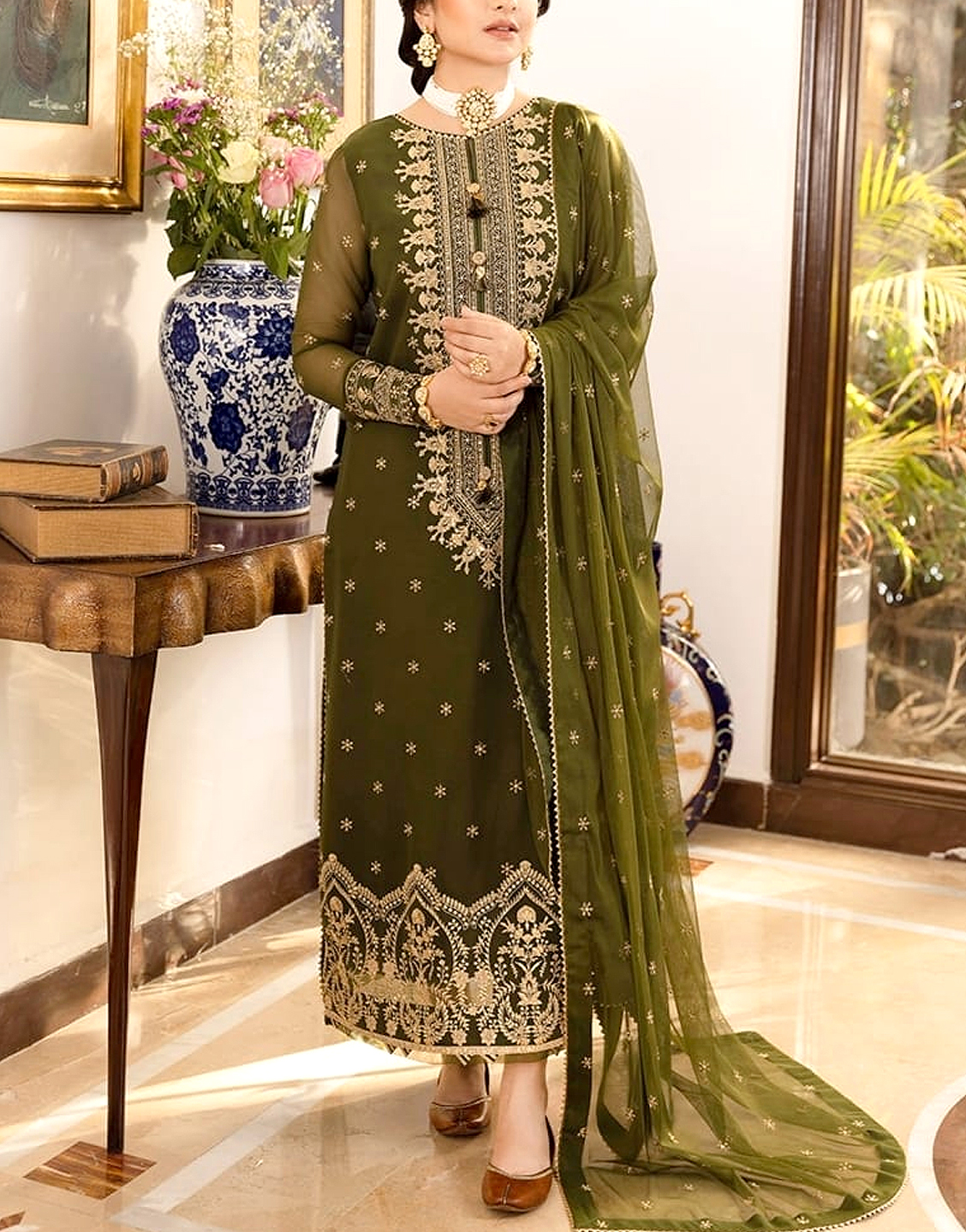 https://www.pakstyle.pk/img/products/l/p16608-embroidered-chiffon-party-dress.jpg
